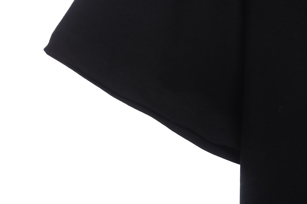Givenchy Lock Letter Print Short Sleeve TSK1
