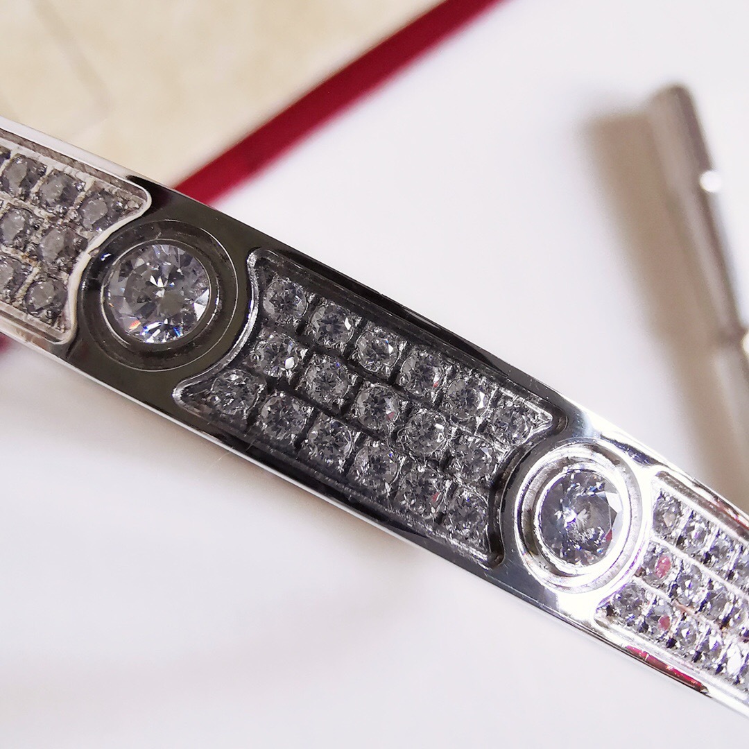Cartier Love bracelet