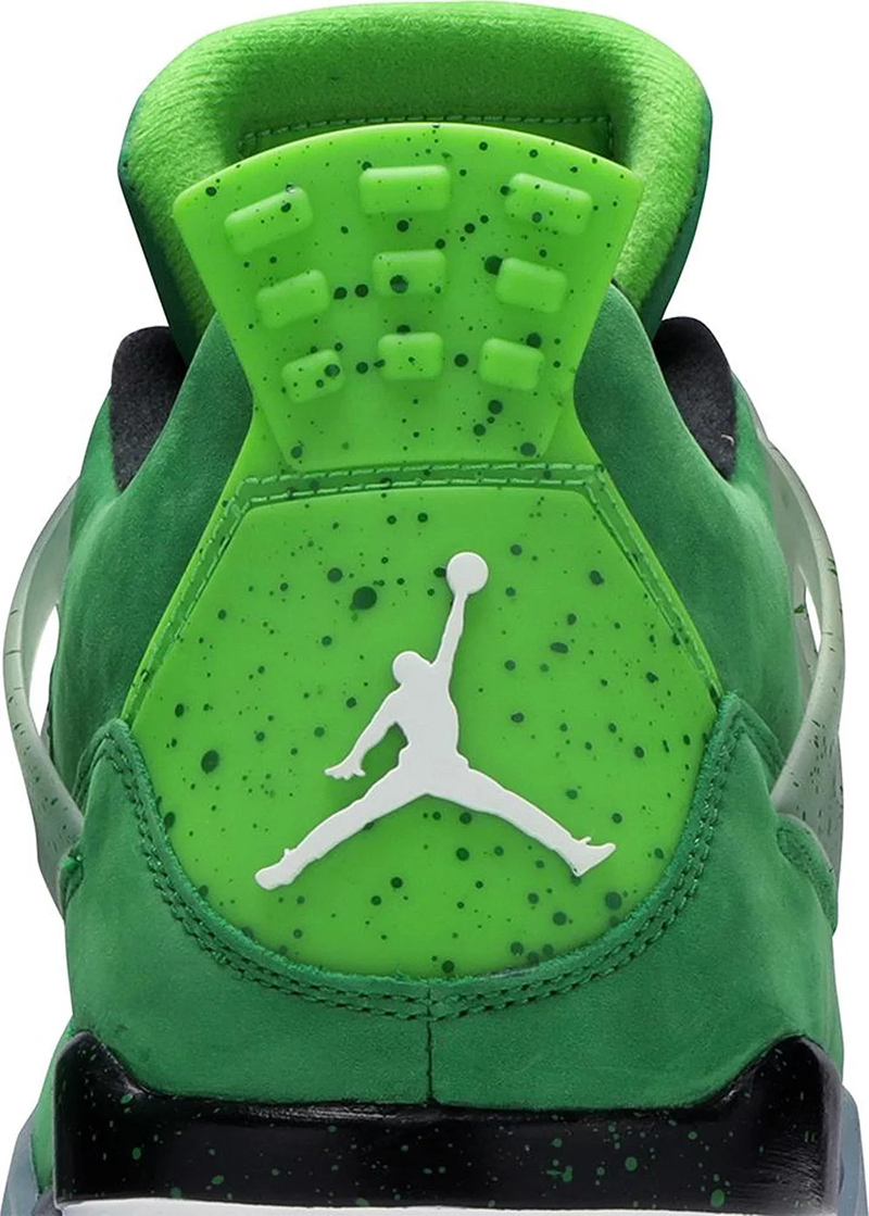 Mark Wahlburg x Air Jordan 4 Retro ''Wahlburgers''