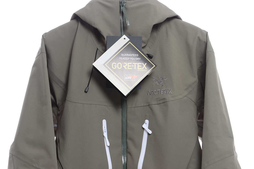 Arc'teryx sixth generation gold embroidery hard shell jacket TSK1