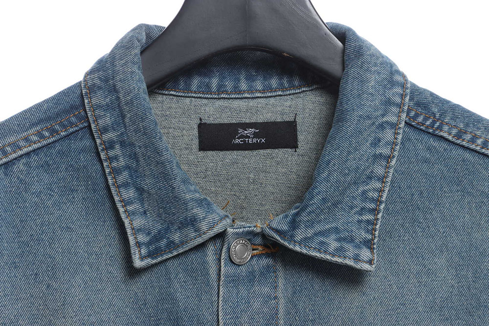 Arc'teryx fluorescent letter LOGO denim jacket TSK1