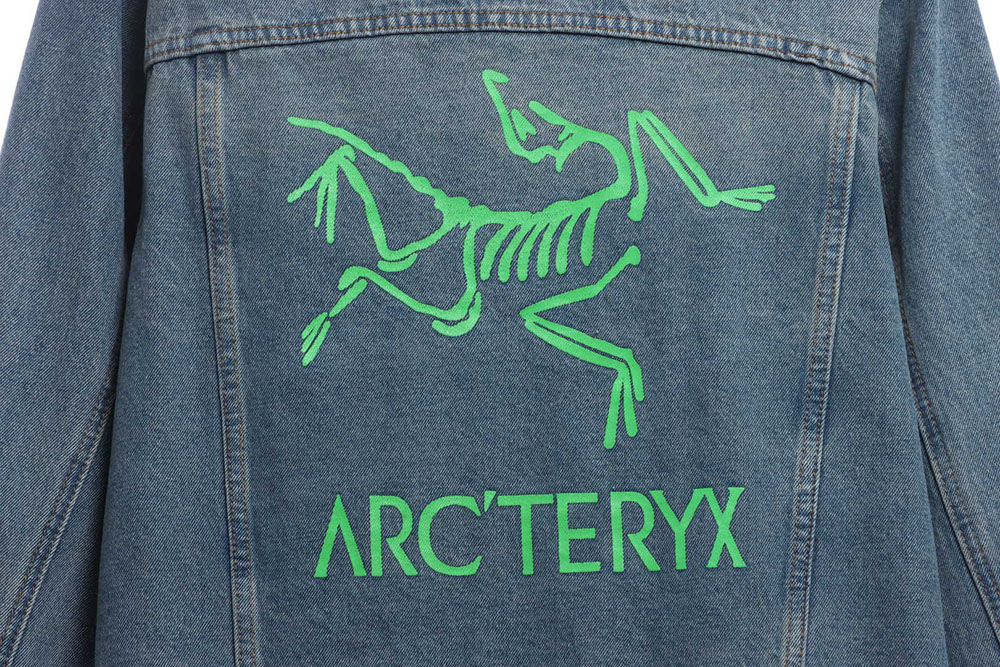 Arc'teryx fluorescent letter LOGO denim jacket TSK1