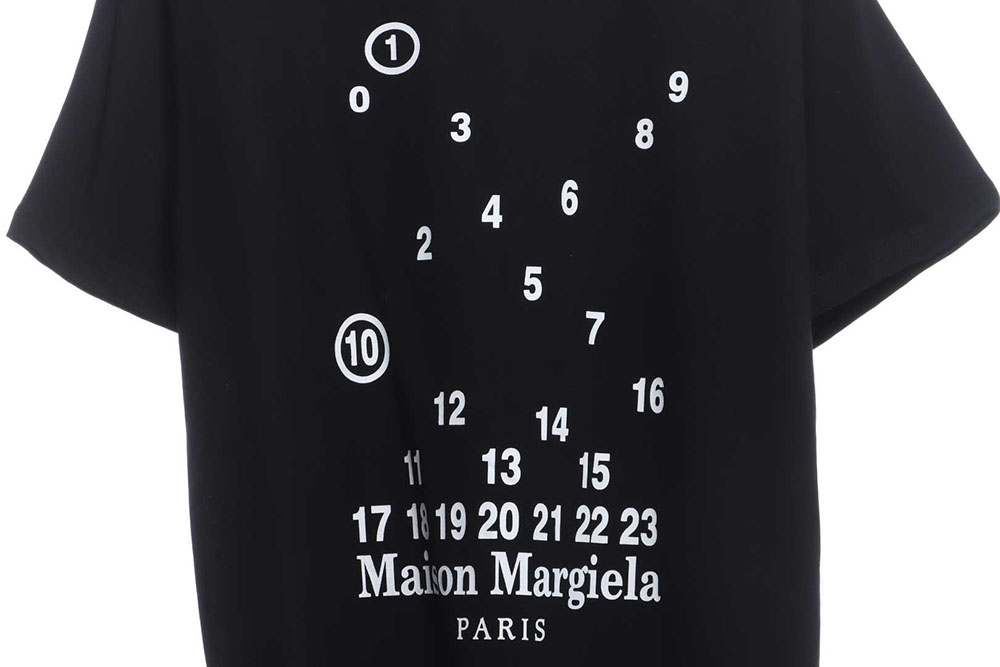 Margiela number sporadic print short sleeve TSK1