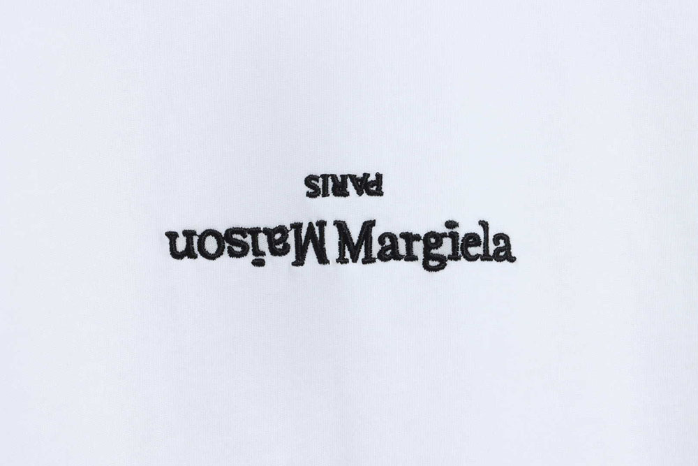 Margiela black and white reverse letter embroidery short sleeve TSK1