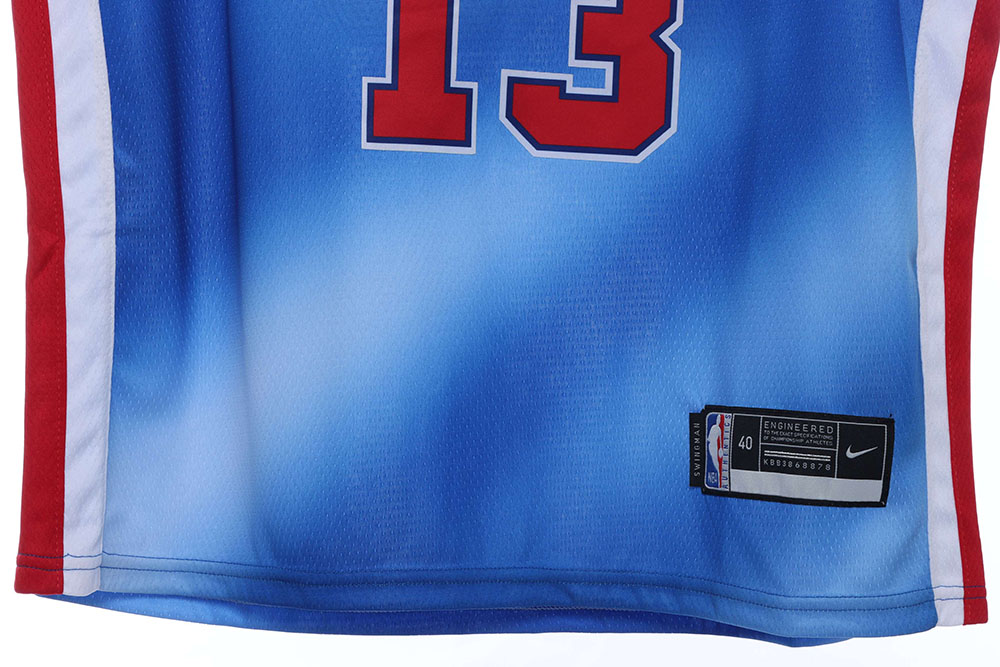 Brooklyn Nets retro jersey number 13