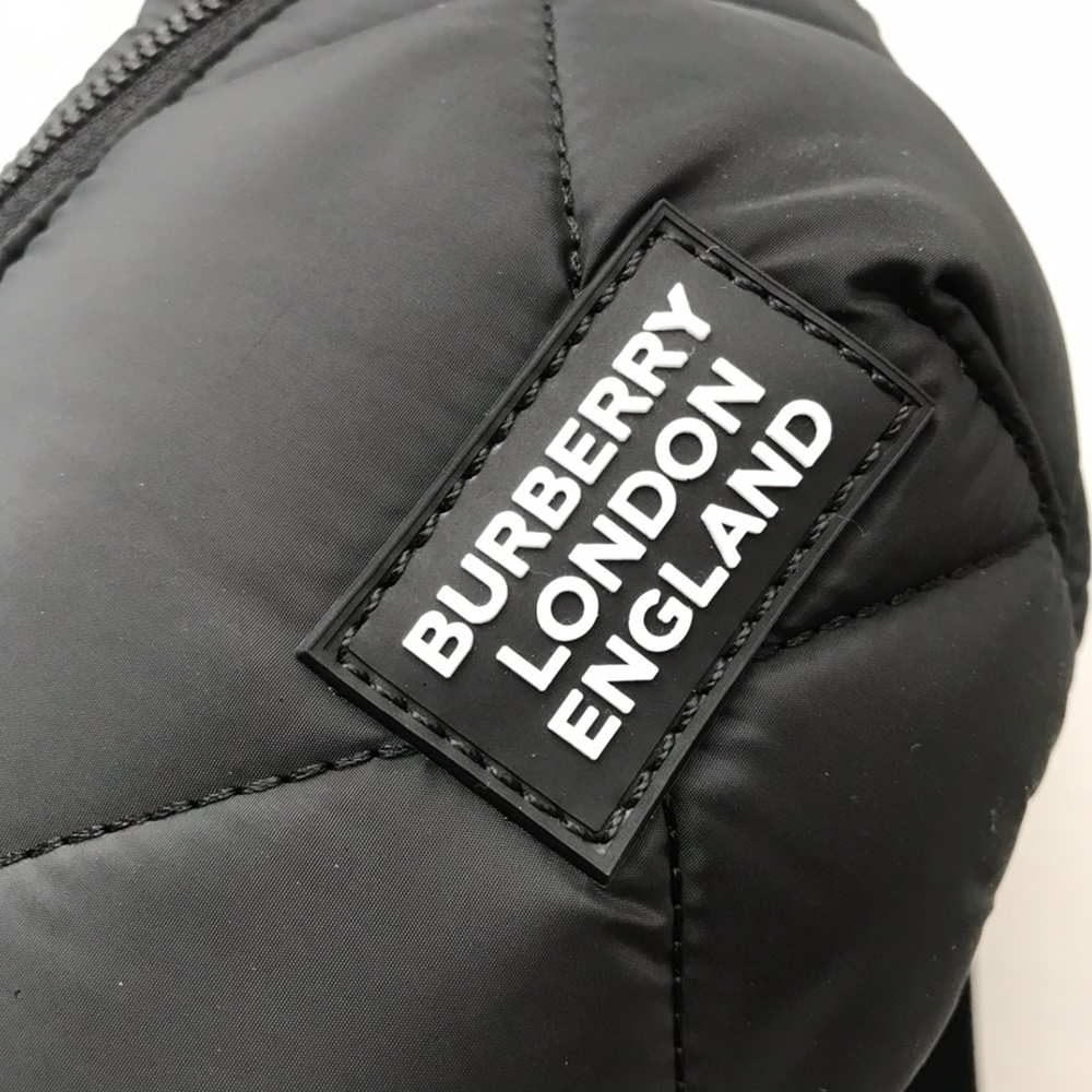 Burberry Bags 450679 31*7.5*16cm