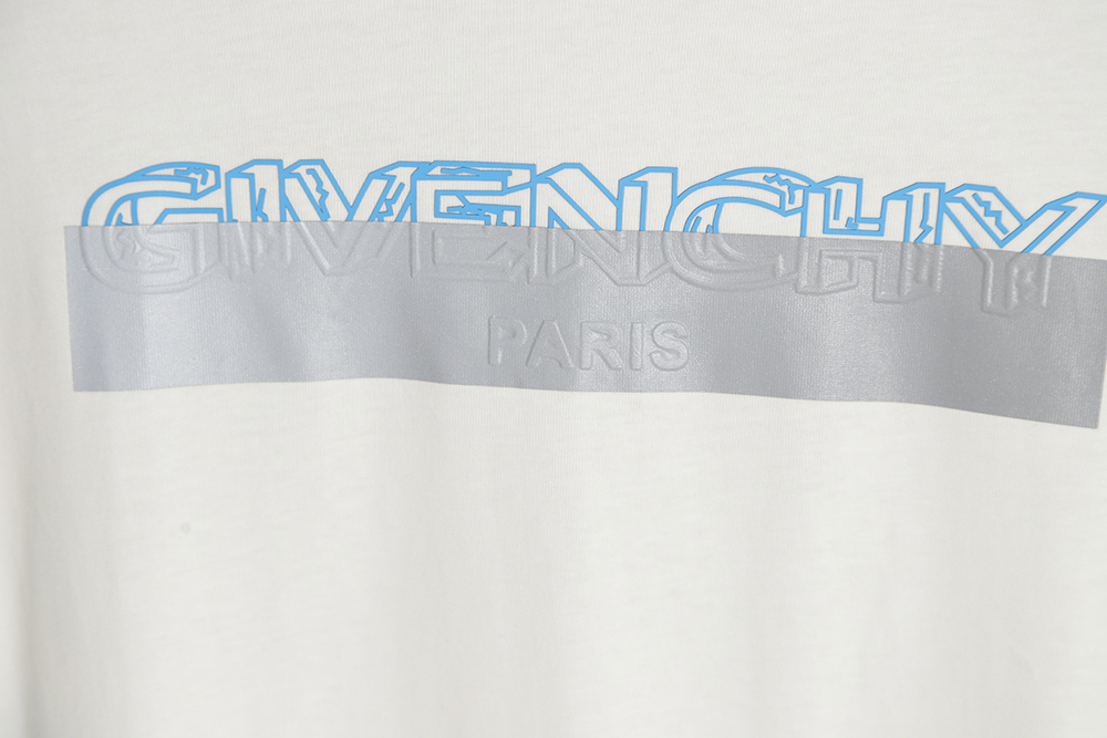GIVENCHY 23ss three-dimensional letter logo taped print short sleeves