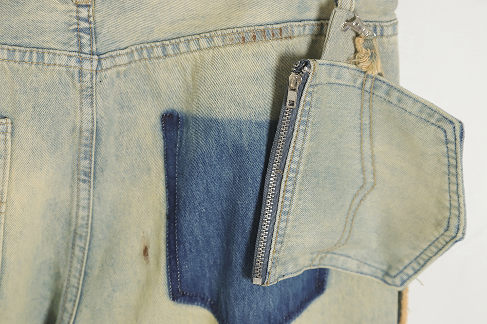 MARGIELA Distressed fanny pack jeans