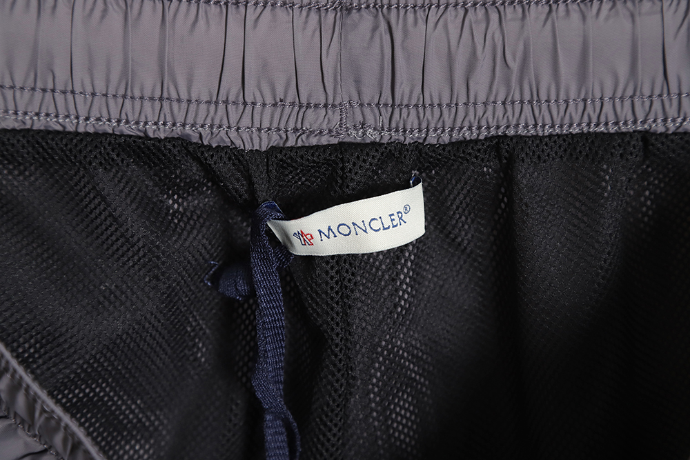 back pocket logo board shorts