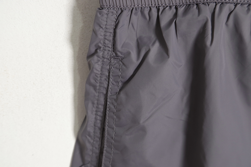 back pocket logo board shorts