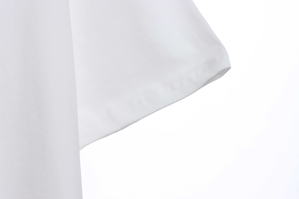 DREW logo lettering short sleeves