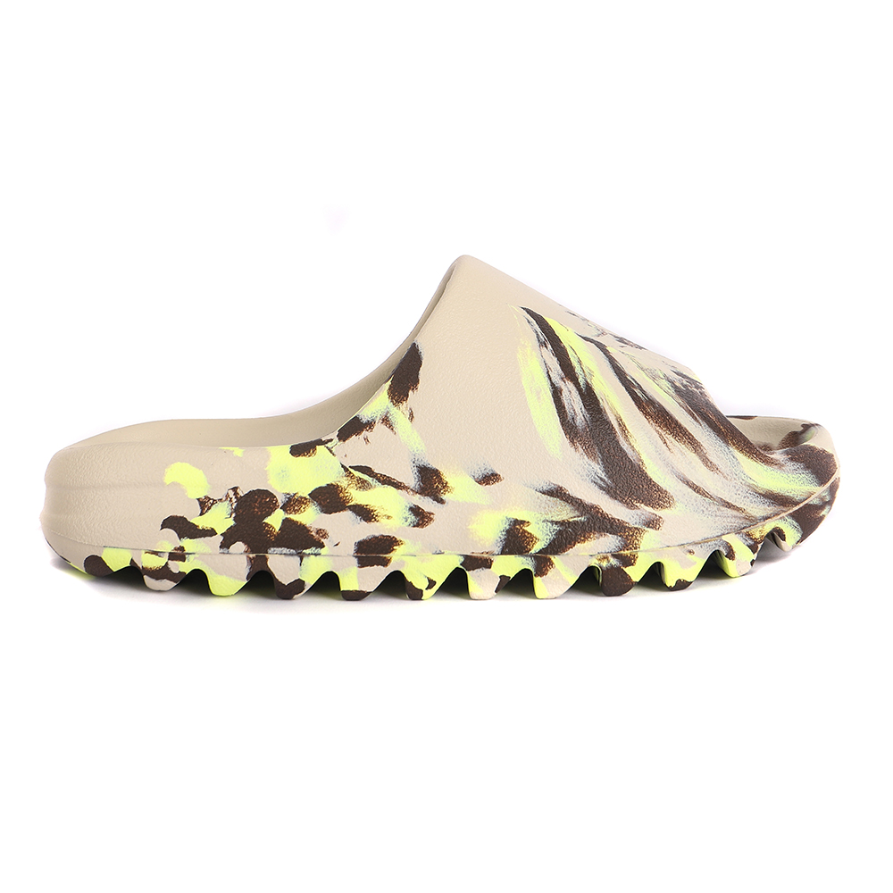 Yeezy Slides GZ5899