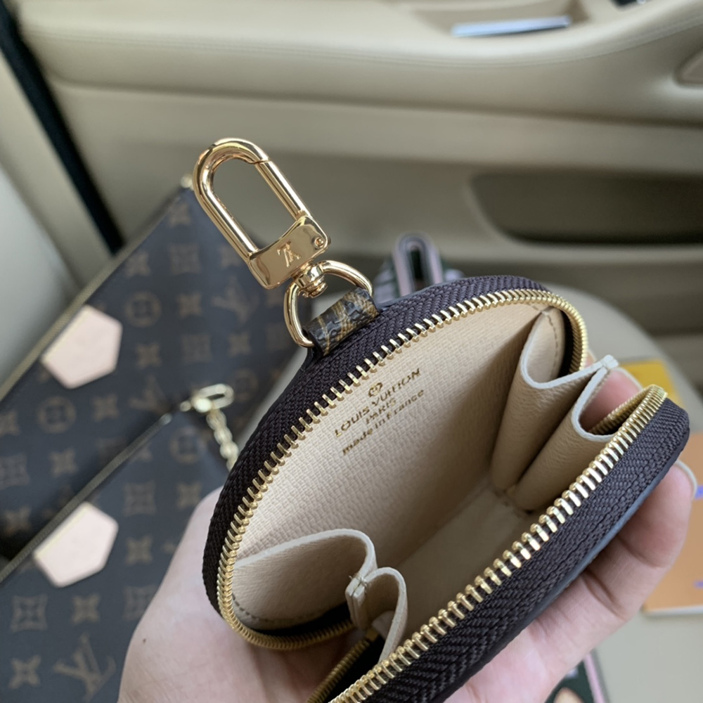 Louis Vuitton Bags M44813 24*16*6cm