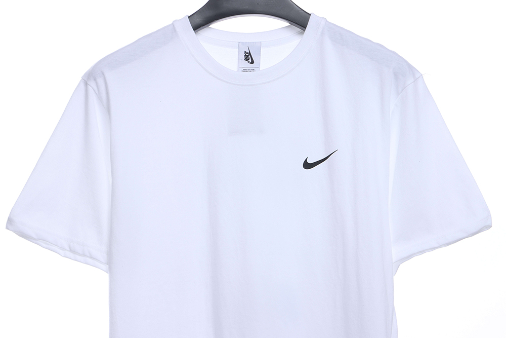 Nike Tussi Joint Love Letter Pattern Short Sleeves
