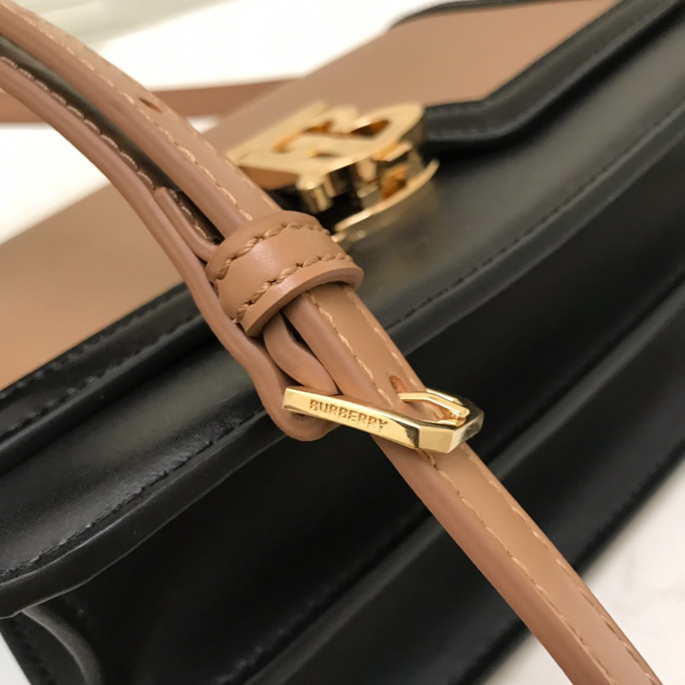 Burberry Bags 750678 21*16*6cm