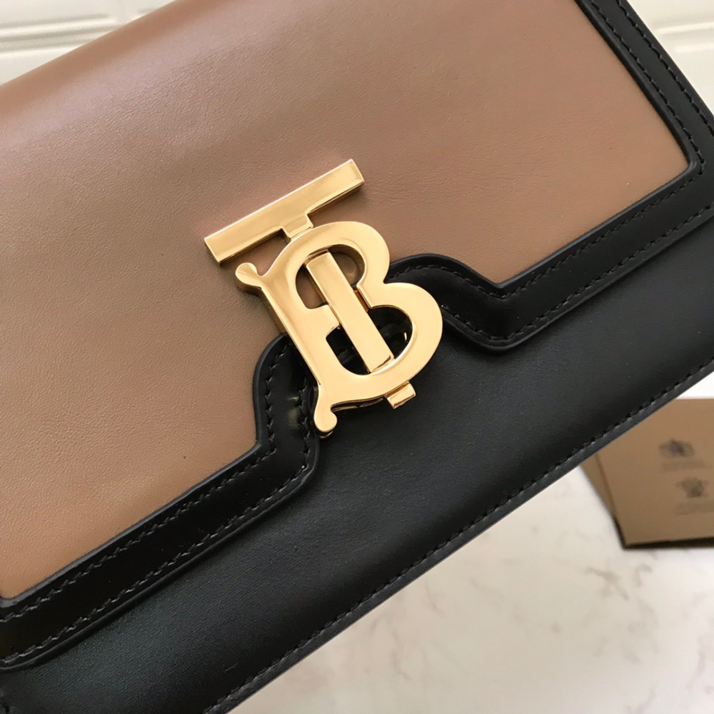 Burberry Bags 750678 21*16*6cm