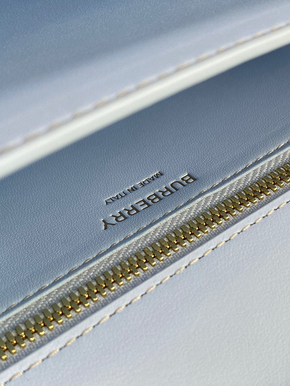 Burberry Bags 7759 21*10*15cm