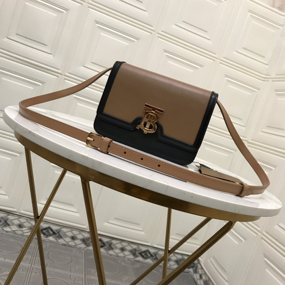 Burberry Bags 750678 21*16*6cm