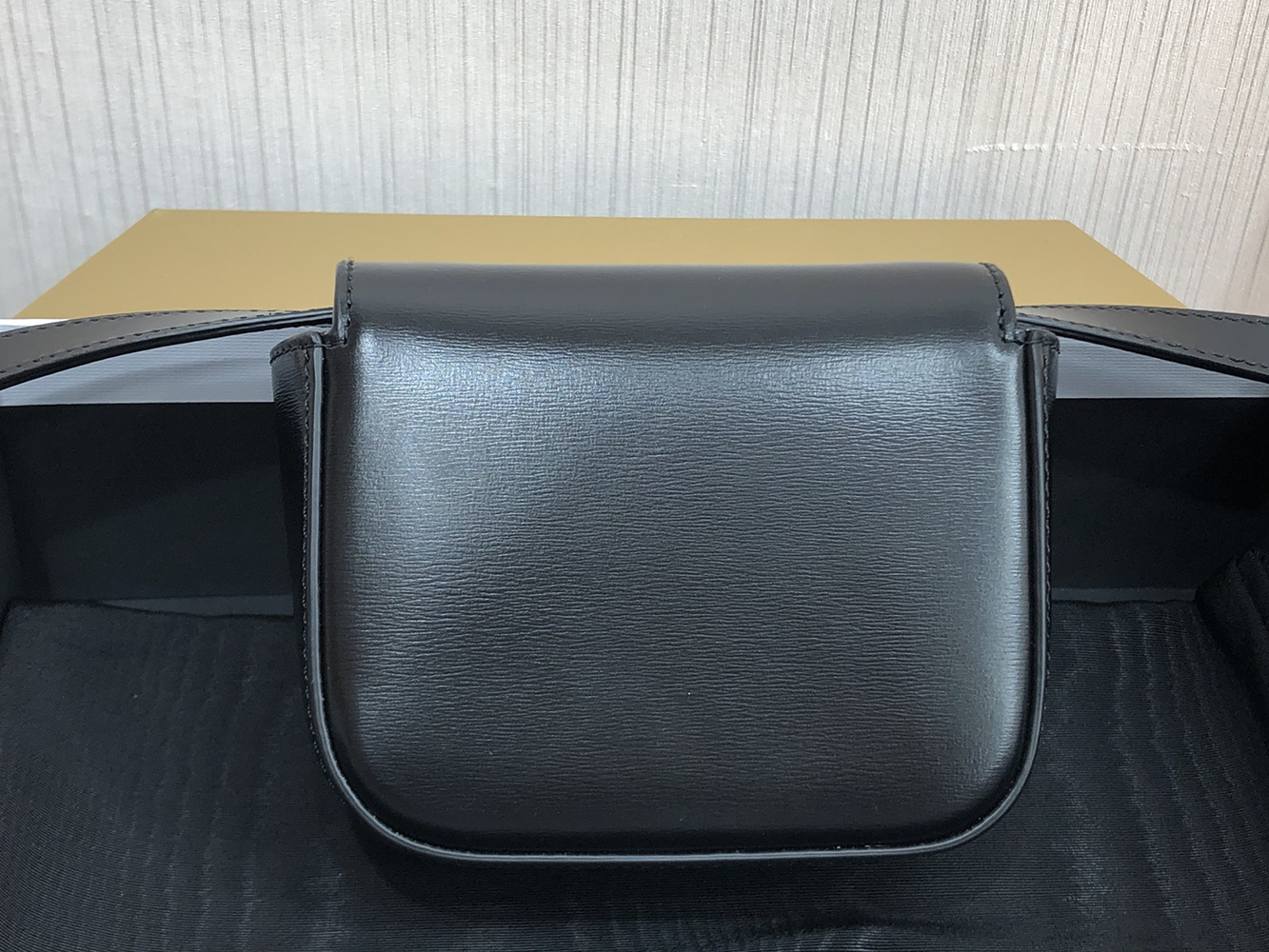 Celine Bags 10513 11*8*4cm
