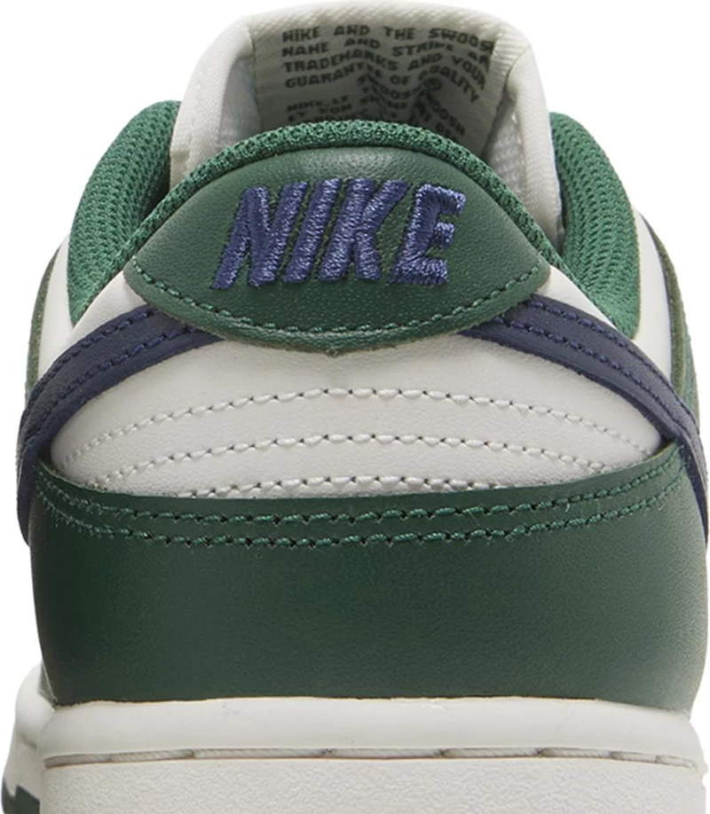 Dunk Low