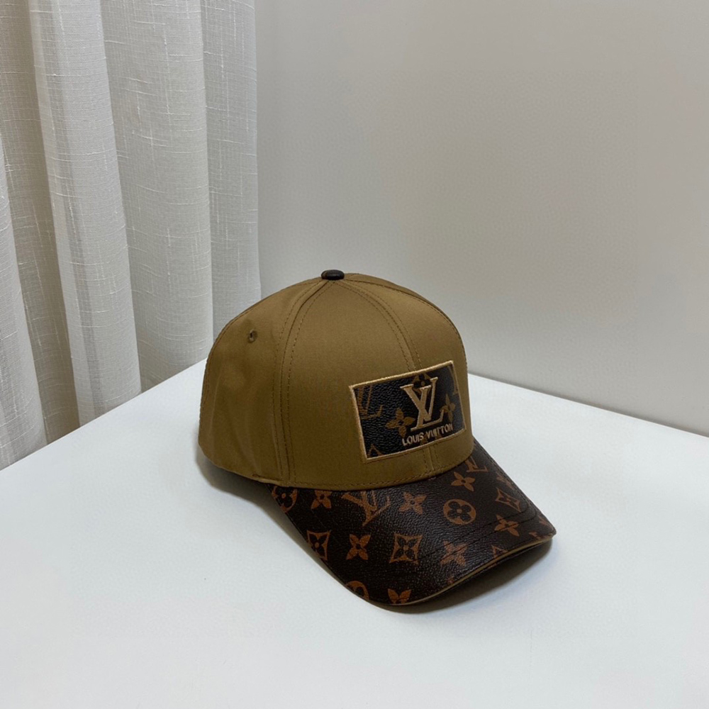 Louis Vuitton Hats 555571