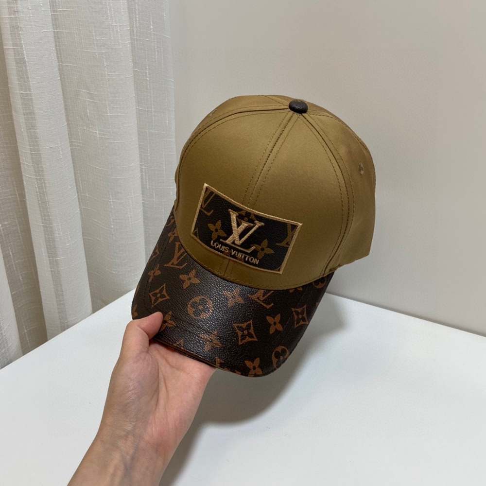 Louis Vuitton Hats 555571