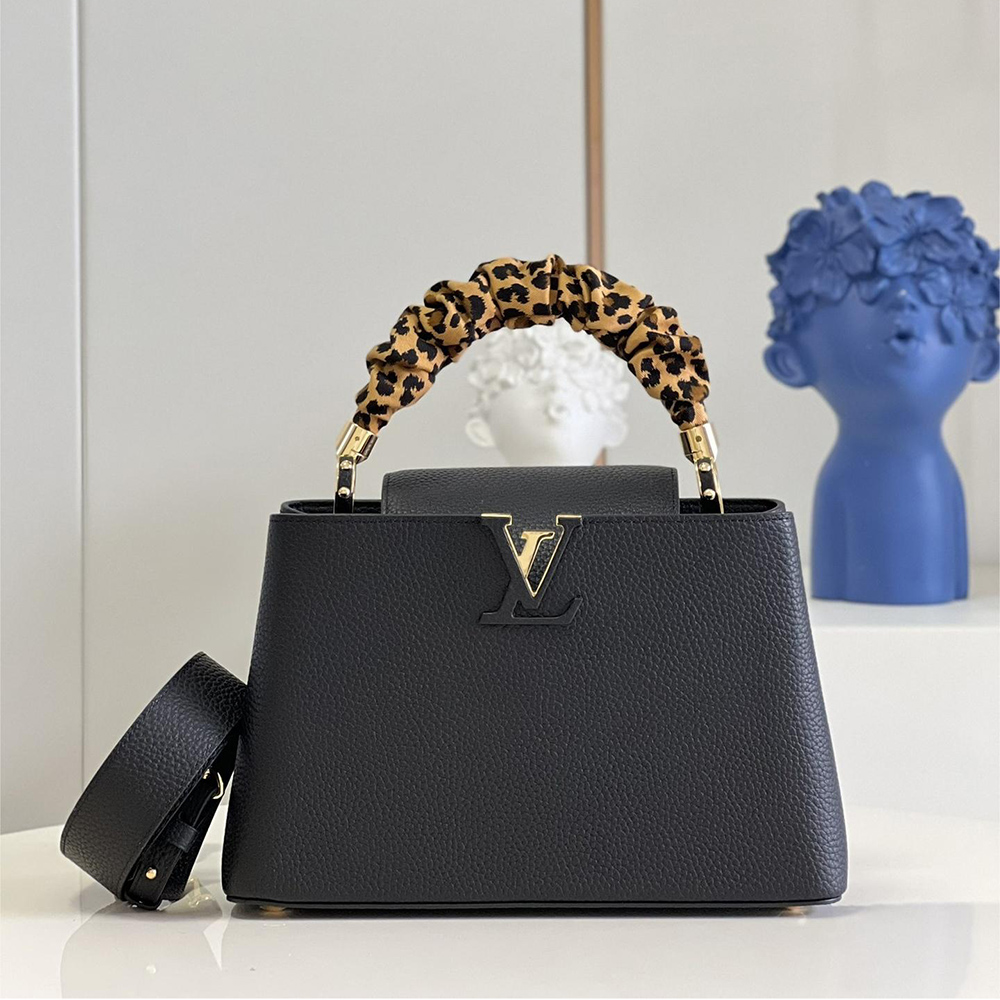 Louis Vuitton Bags M58732 31.5*20*11cm