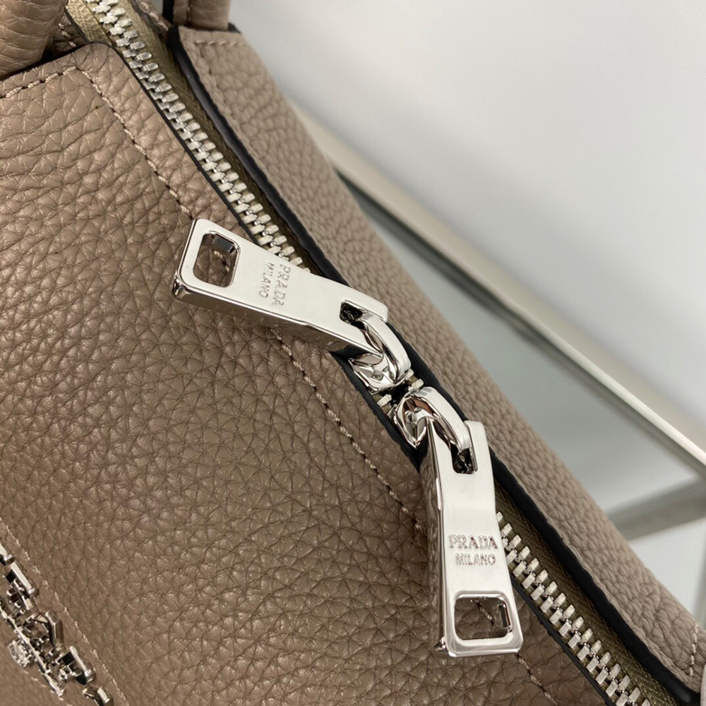 Prada Bags 1BC145 23*21*10cm