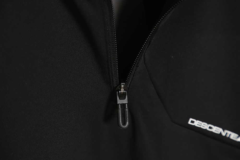 Descente Descente DST 23SS Half Zip Sports Top