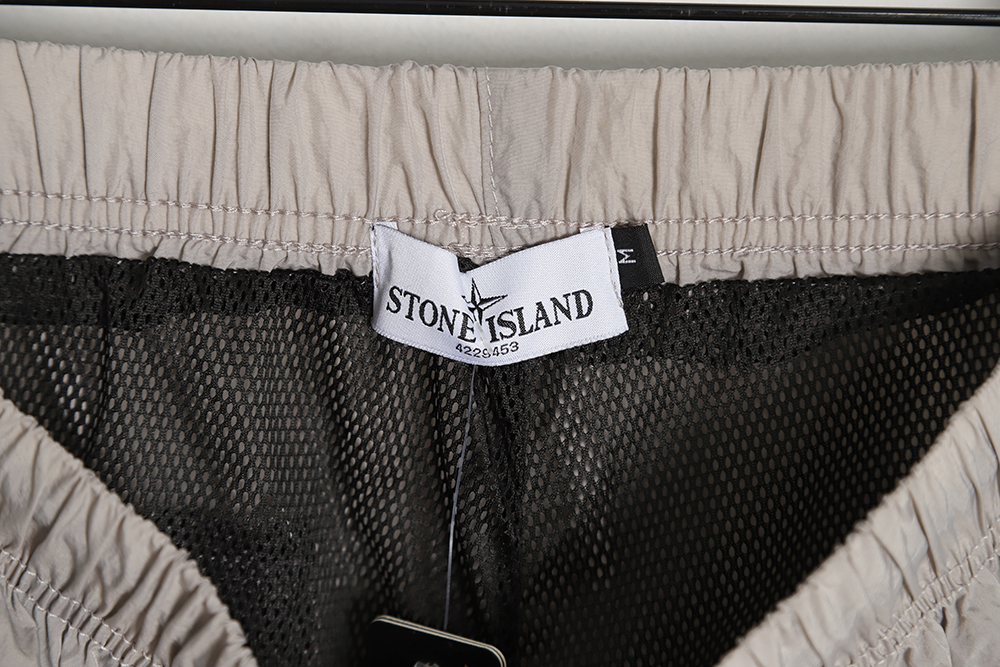Stone lsland classic cargo shorts