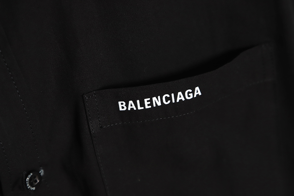 Balenciaga limited slogan logo shirt TSK1