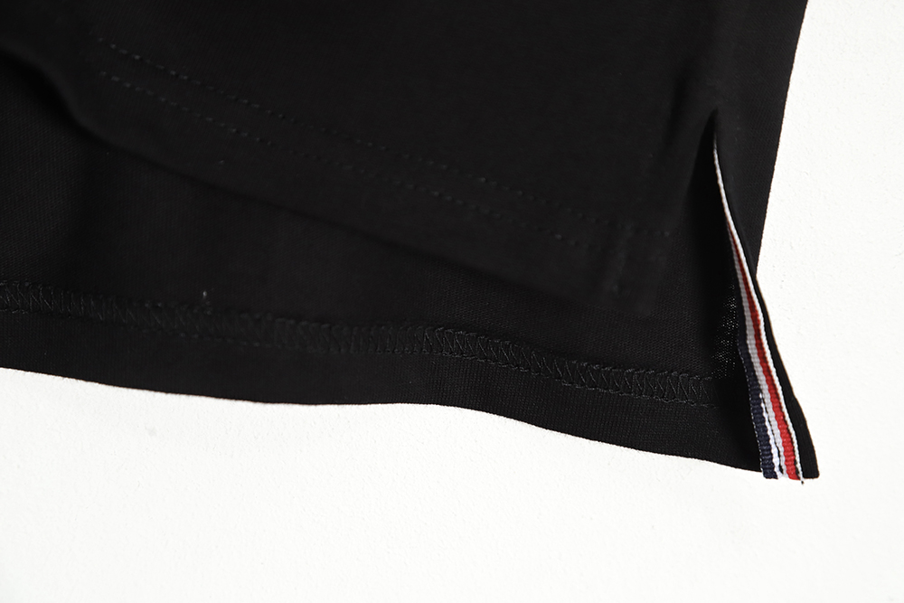 Thom Browne Tom Browne TB classic short sleeve TSK3