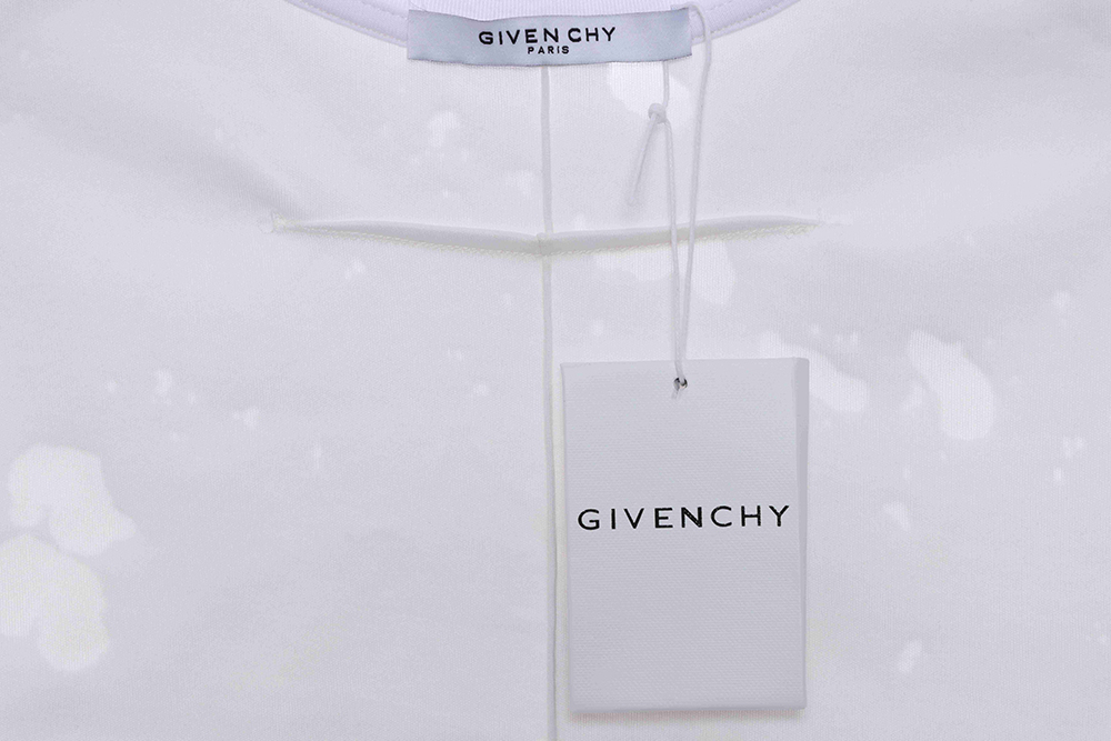 Givenchy letter print hole short sleeve TSK3