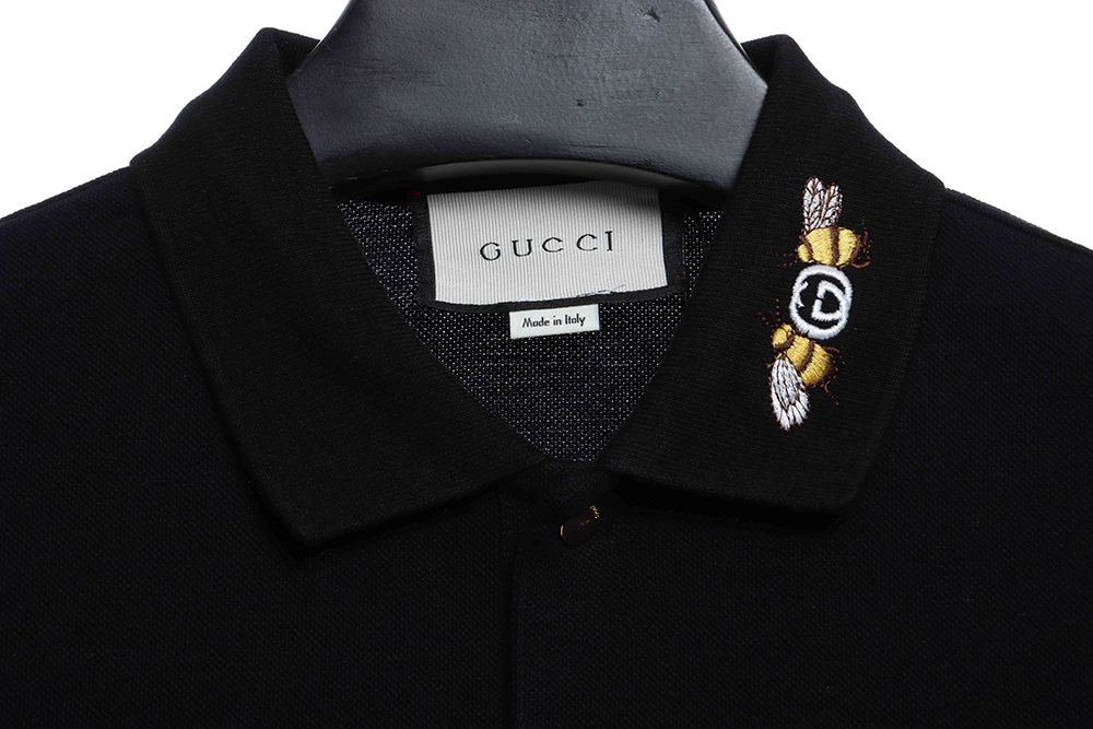 Gucci collar with bee embroidery POLO