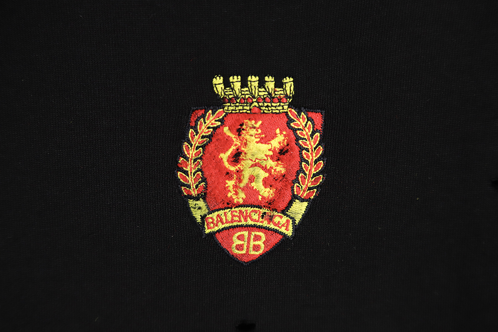Balenciaga Balenciaga 23SS Manchester United badge dirty wash short-sleeved T-shirt