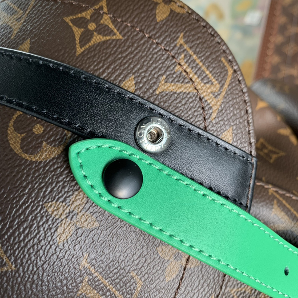 Louis Vuitton Bags M46247 32*39*12cm