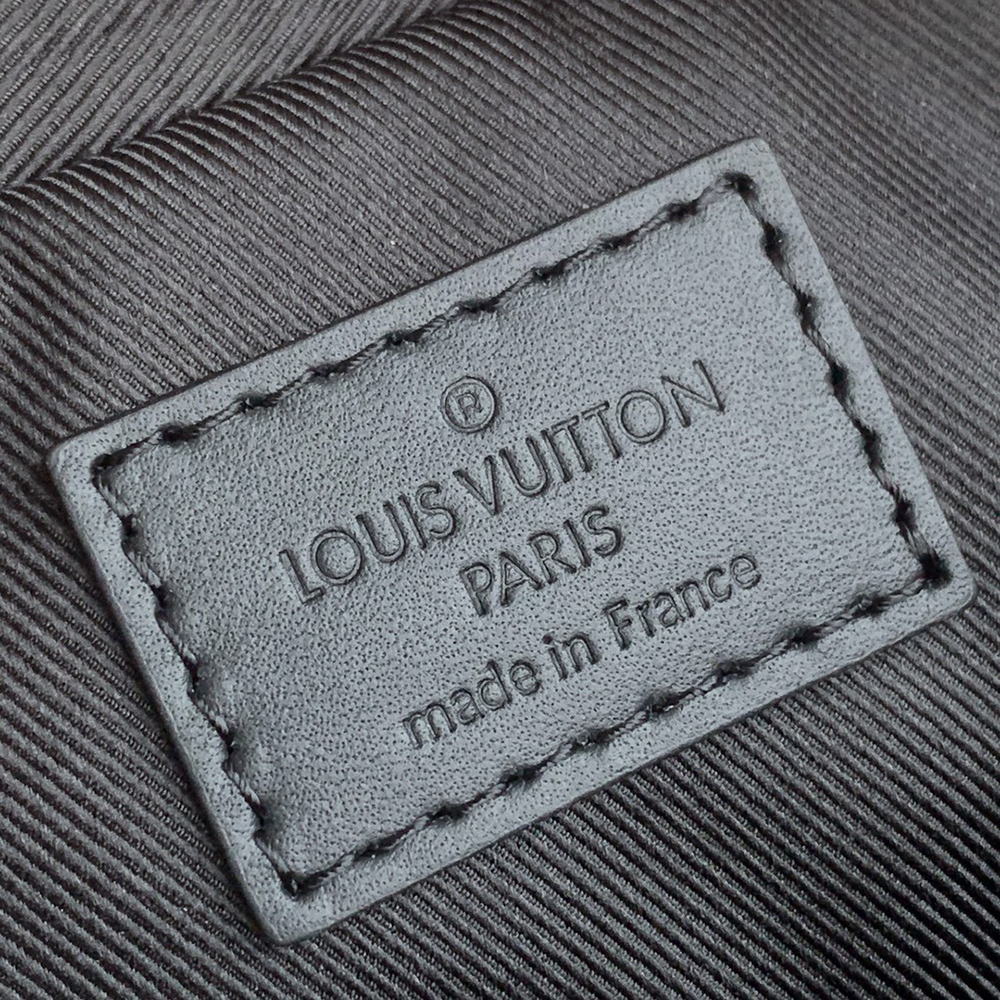 Louis Vuitton Bags M69827 27*4.5*18.5cm