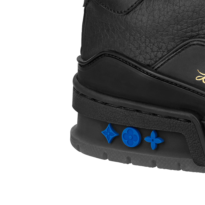 Louis Vuitton Trainer Black Signature