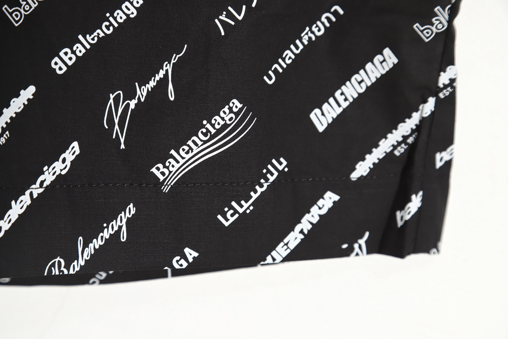 Balenciaga Balenciaga full body logo logo jacquard shorts TSK1