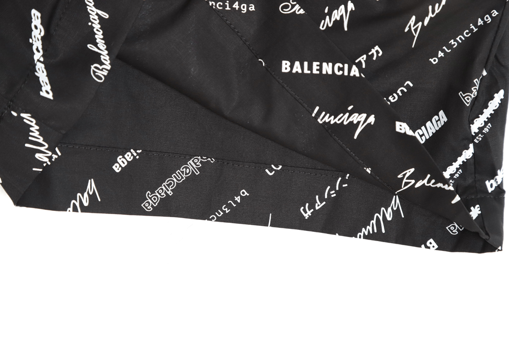 Balenciaga Balenciaga full body logo logo jacquard shorts TSK1