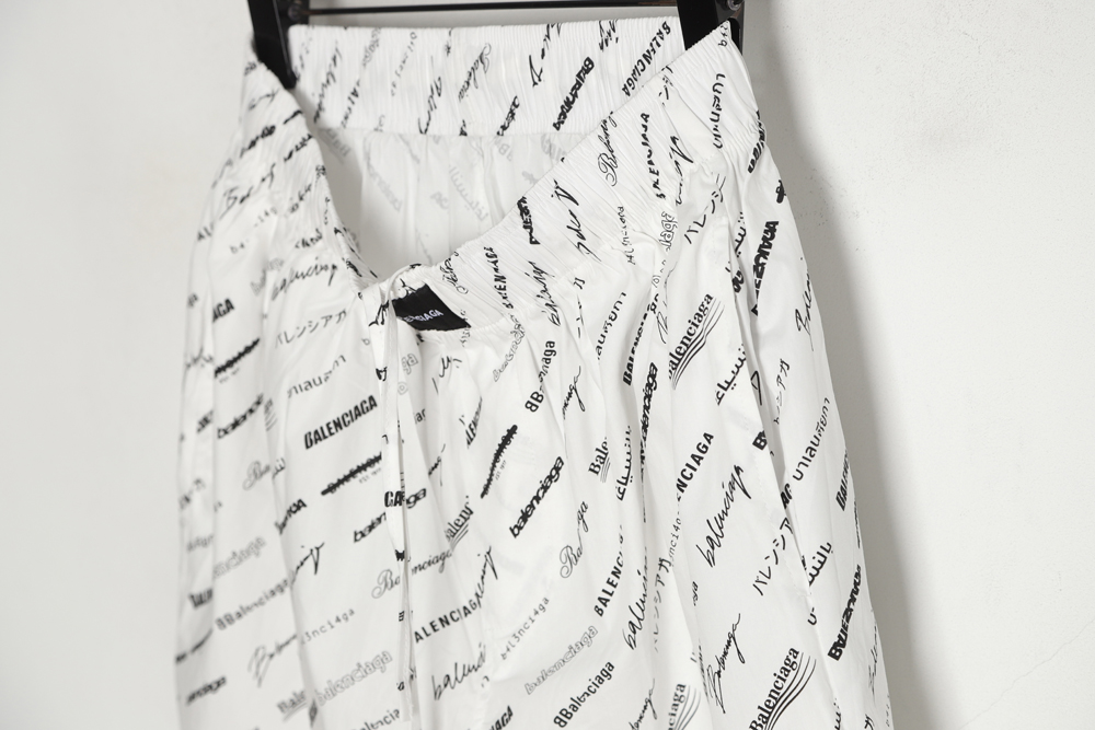 Balenciaga Balenciaga logo jacquard shorts all over