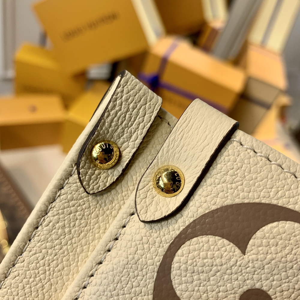 Louis Vuitton Bags M45495 34*26*13cm