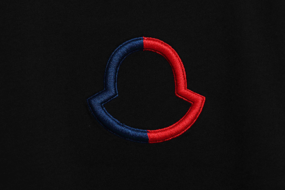 Mongolian Classic Embroidered Patch Logo Short Sleeves