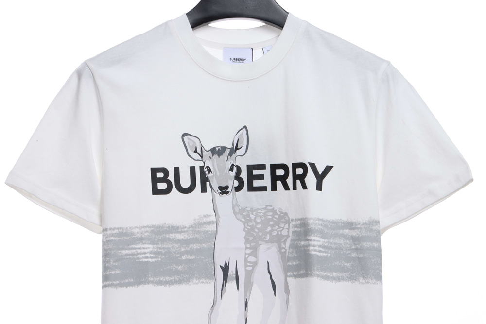 Burberry sika deer print short sleeves