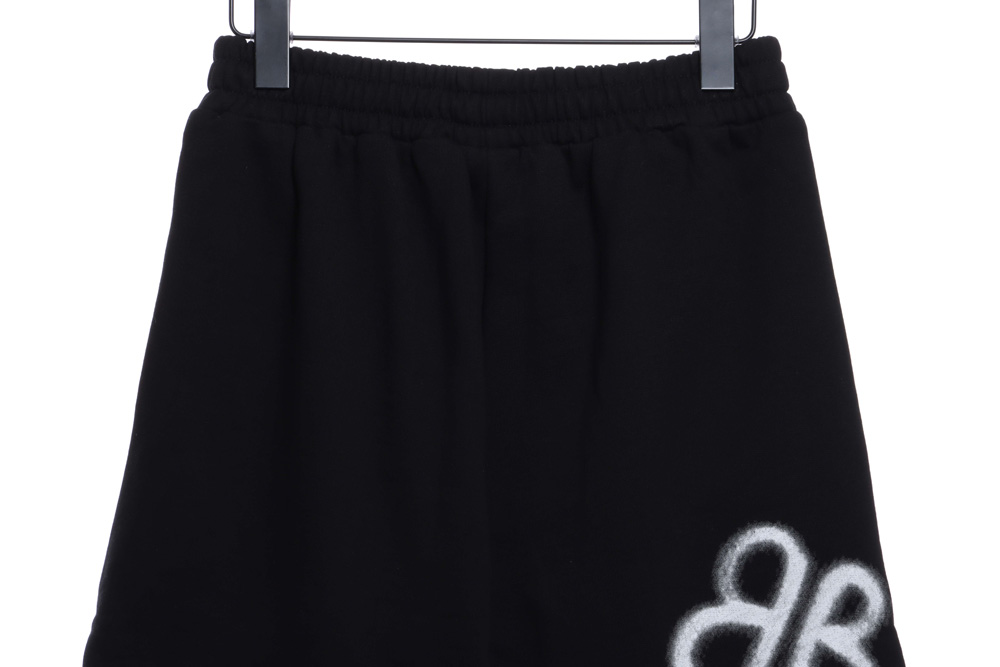 Gucci co-branded Balenciaga hand-painted printed shorts