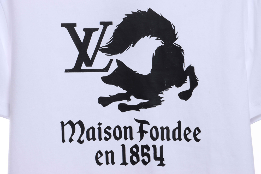 LV1854 series cartoon fox print short sleeve TSK2