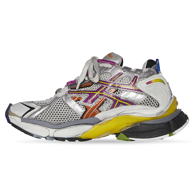 Balenciaga MEN'S RUNNER SNEAKER IN GREY