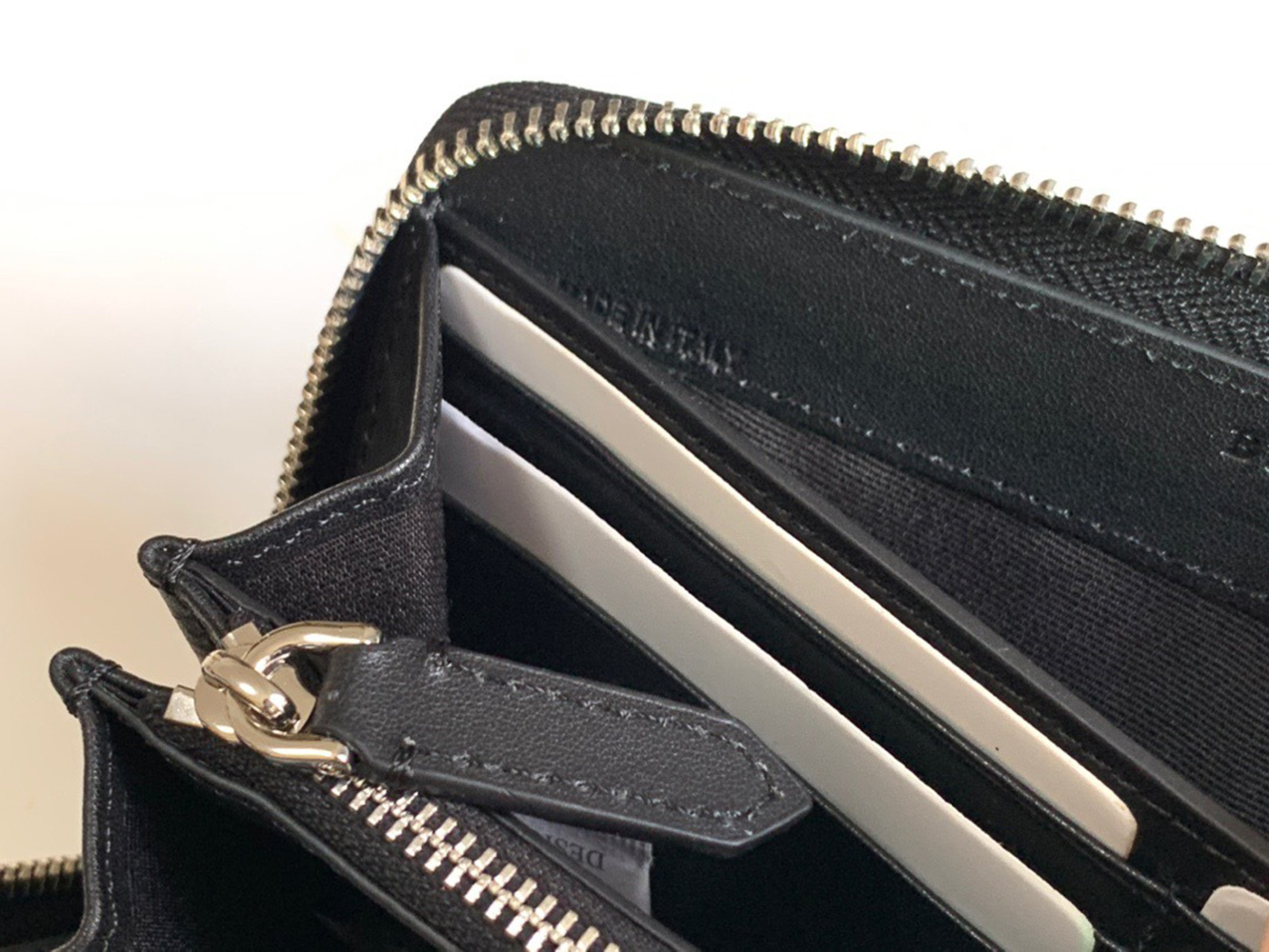 Burberry Wallets 240567 19*10*2.5cm