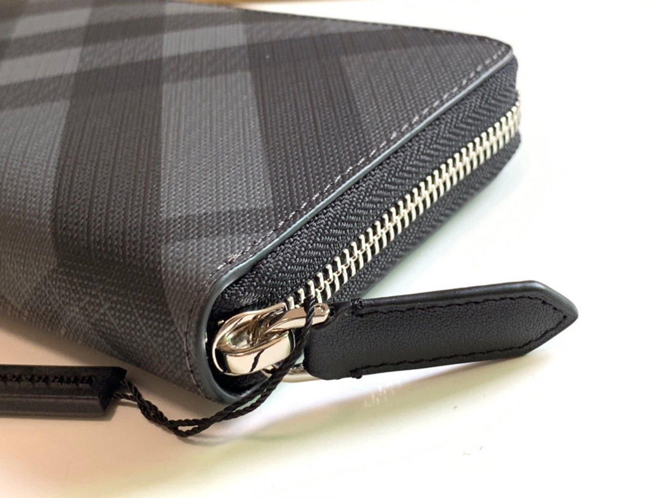 Burberry Wallets 240567 19*10*2.5cm
