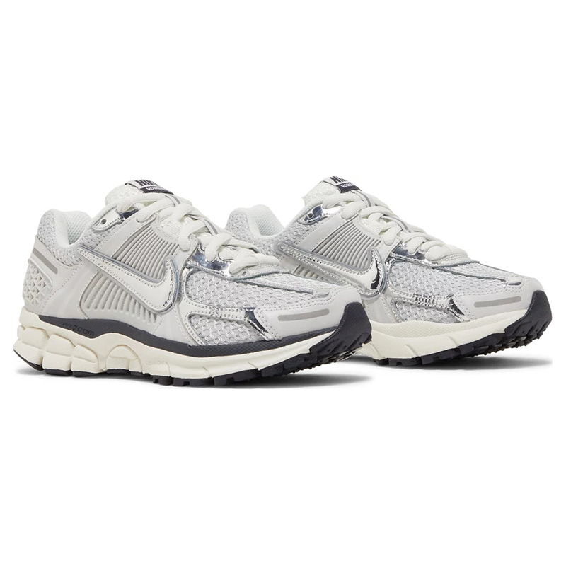 Air Zoom Vomero 5 